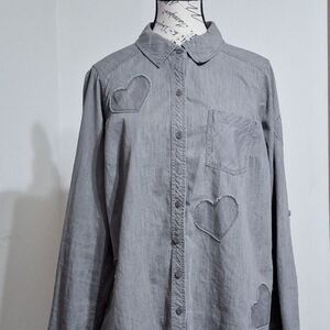 torrid Gray Button-Down Shirt with Heart Patches